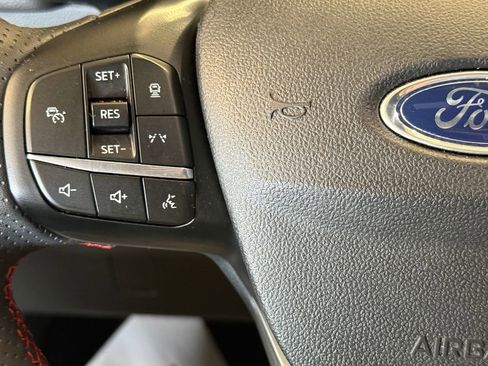 Used 2023 Ford Escape ST-Line w/ Tech Pack #1 image 11