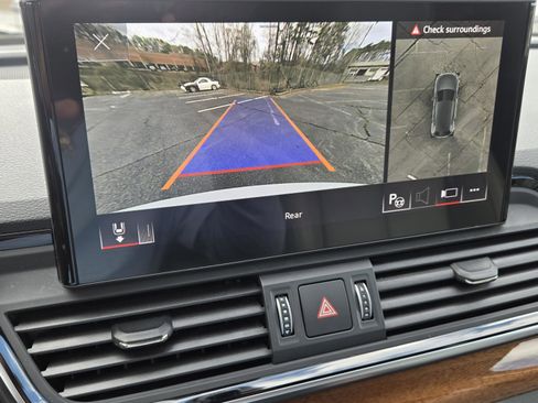 Used 2022 Audi Q5 2.0T Prestige image 27