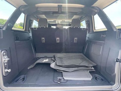 Used 2024 Ford Bronco Badlands AWD/4WD image 30