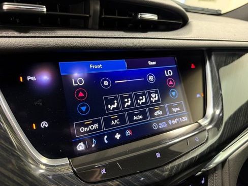 Used 2021 Cadillac XT6 Premium Luxury AWD/4WD image 20