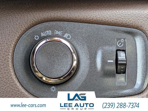 Used 2015 Cadillac SRX Luxury AWD/4WD image 22