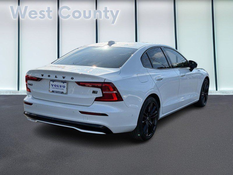 Used 2024 Volvo S60 T8 Plus w/ Climate Package AWD/4WD image 4