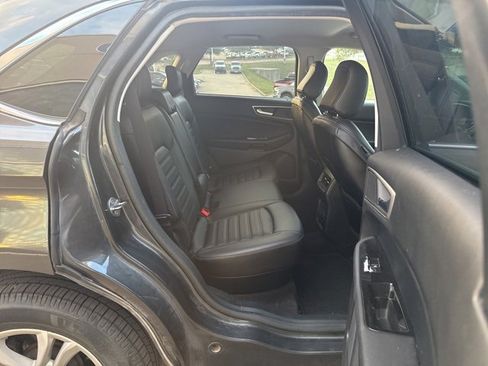 Used 2020 Ford Edge SEL w/ Convenience Package image 10