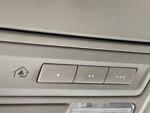 Used 2015 Honda Odyssey EX-L image 25