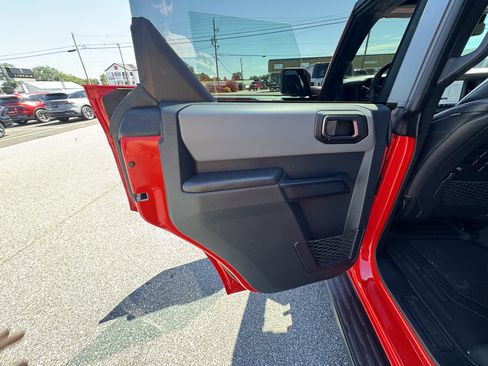 Used 2024 Ford Bronco Big Bend AWD/4WD image 8