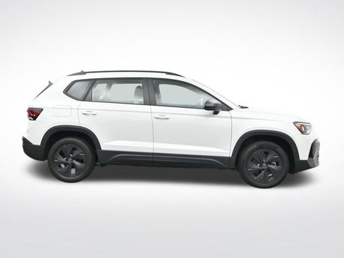 Used 2025 Volkswagen Taos S FWD image 4