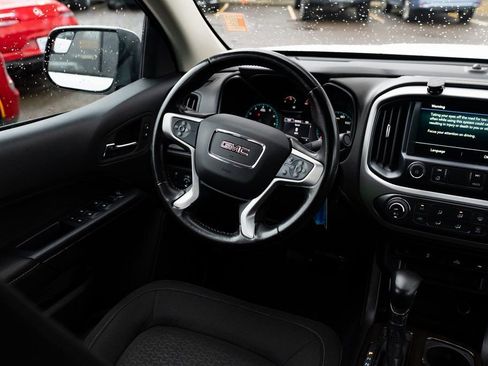 Used 2022 GMC Canyon Elevation AWD/4WD image 9