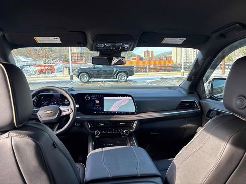 Used 2026 Chevrolet Tahoe Premier image 26