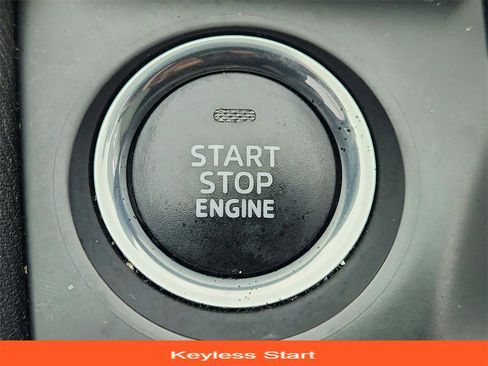 Used 2017 MAZDA MAZDA6 Sport image 31