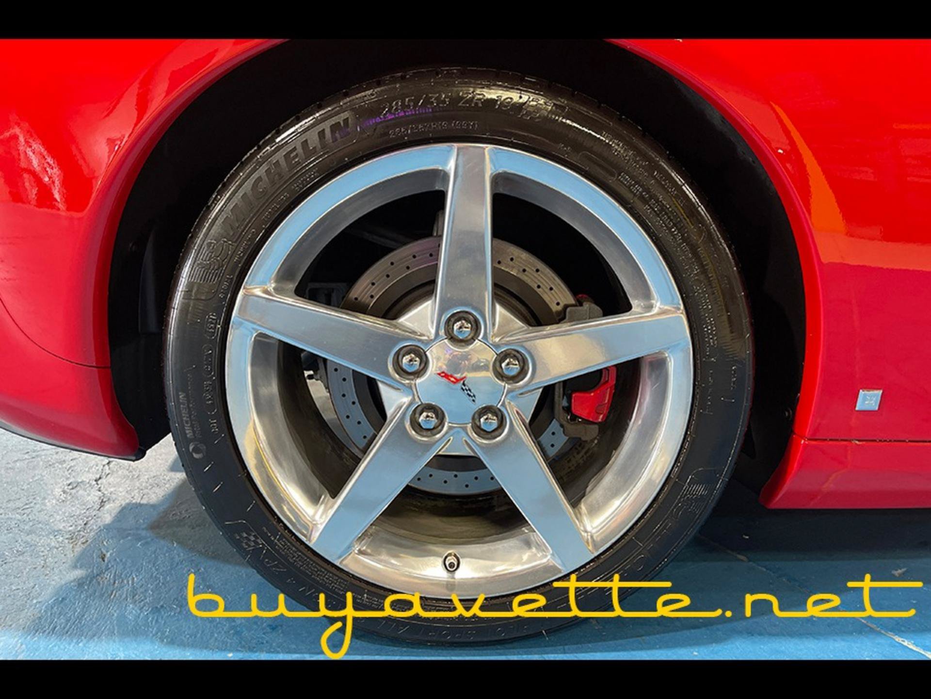Used 2006 Chevrolet Corvette Coupe w/ Preferred Equipment Group RWD image 13