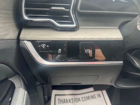 Used 2024 Kia Sportage X-Line AWD/4WD image 22