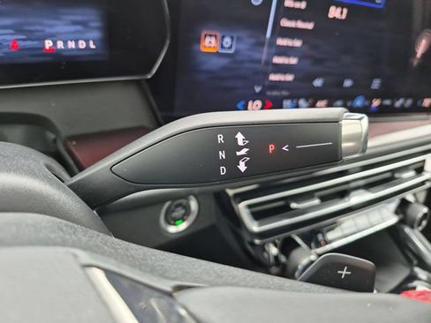 Used 2024 Chevrolet Traverse RS w/ LPO, Floor Liner Package AWD/4WD image 18