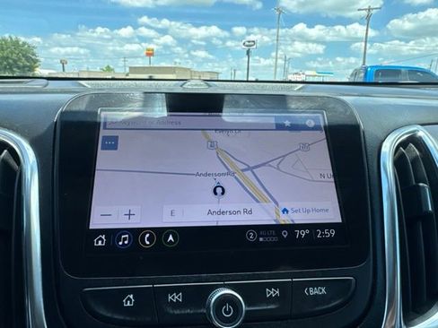 Used 2022 Chevrolet Equinox LT FWD image 3