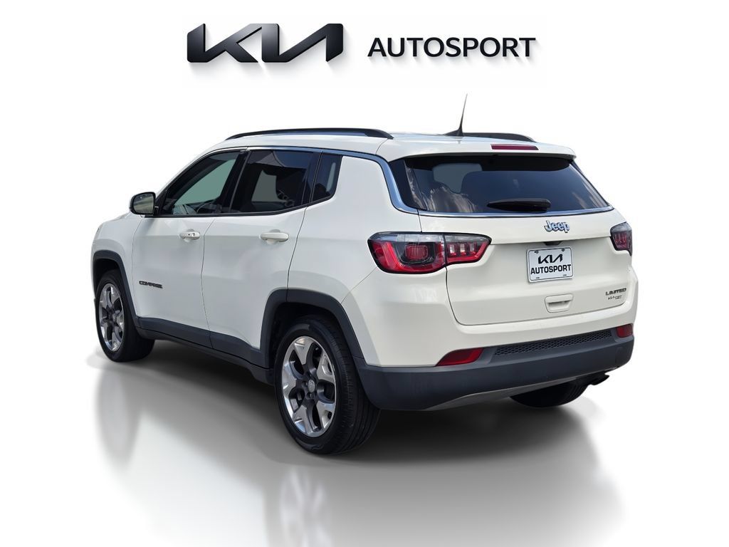 Used 2019 Jeep Compass Limited FWD image 10
