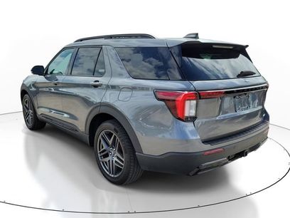 Certified 2025 Ford Explorer ST-Line w/ ST-Line Street Pack