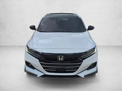Used 2021 Honda Accord Sport image 2