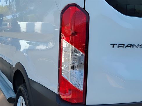 Used 2020 Ford Transit 250 Low Roof w/ Exterior Upgrade Package RWD image 30