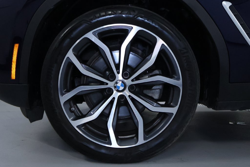 Used 2022 BMW X4 xDrive30i AWD/4WD image 32