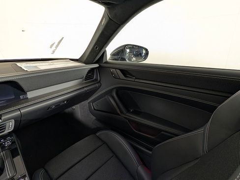 Certified 2026 Porsche 911 GT3 RWD image 22