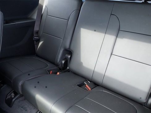 Used 2020 Chevrolet Traverse Premier w/ Redline Edition image 24