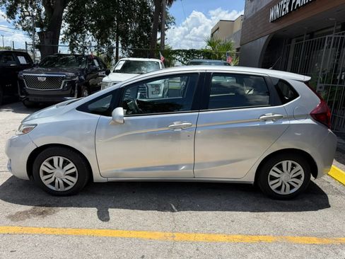 Used 2016 Honda Fit LX image 4