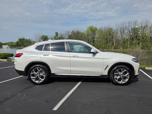 Used 2024 BMW X4 xDrive30i w/ Premium Package AWD/4WD image 6
