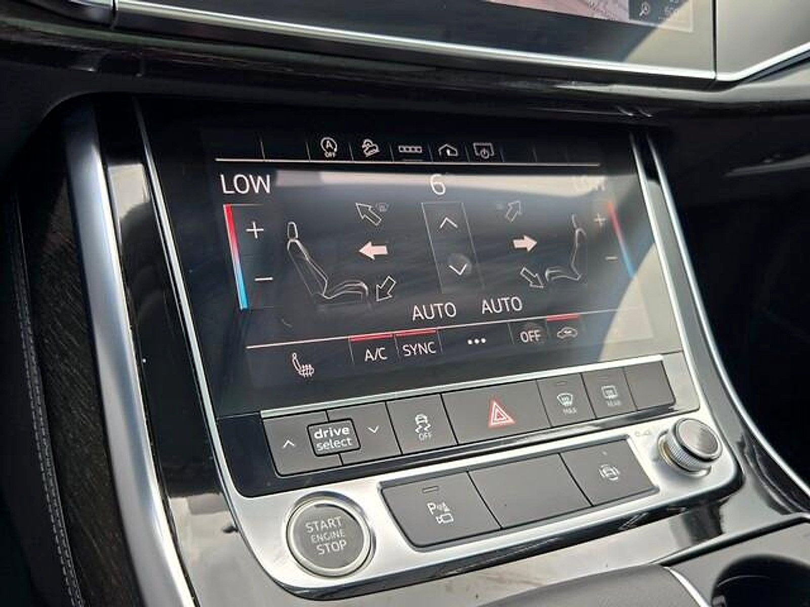 Used 2023 Audi Q7 2.0T Premium Plus w/ Premium Plus Package AWD/4WD image 19