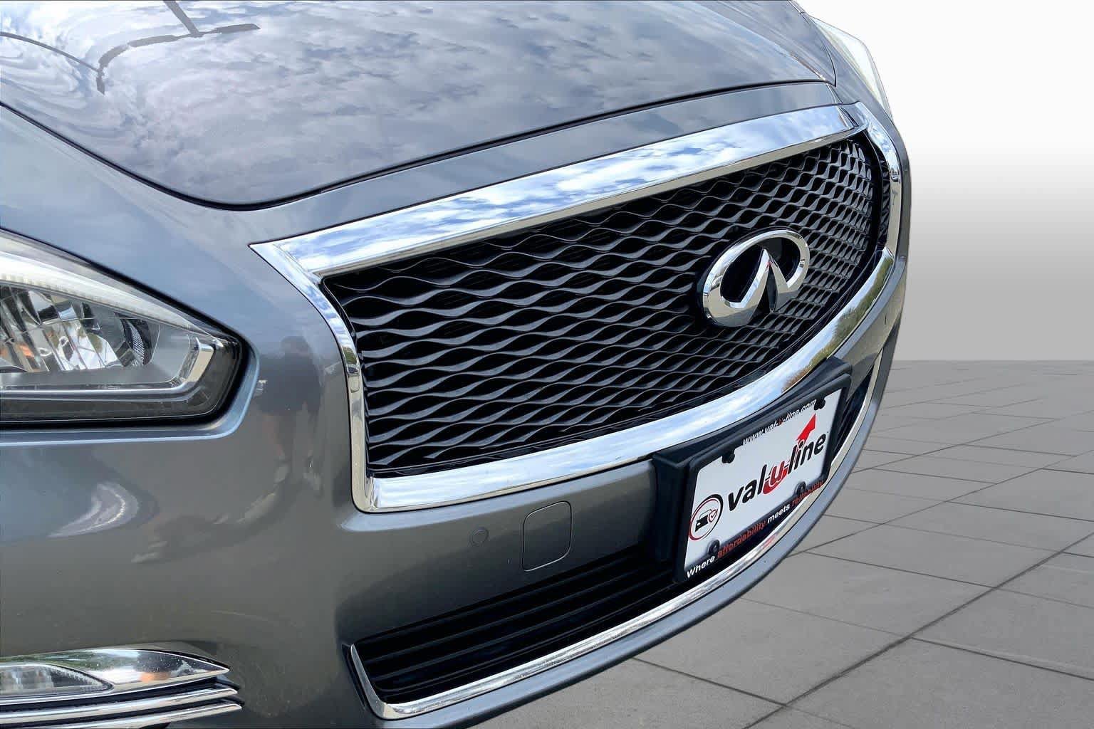 Used 2019 INFINITI Q70 L 3.7 AWD/4WD image 29