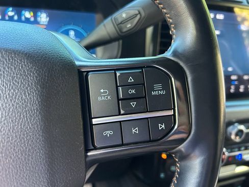 Used 2024 Ford F250 Platinum AWD/4WD image 33
