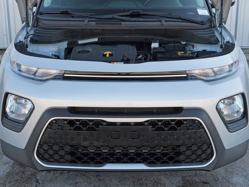 Used 2021 Kia Soul S image 7