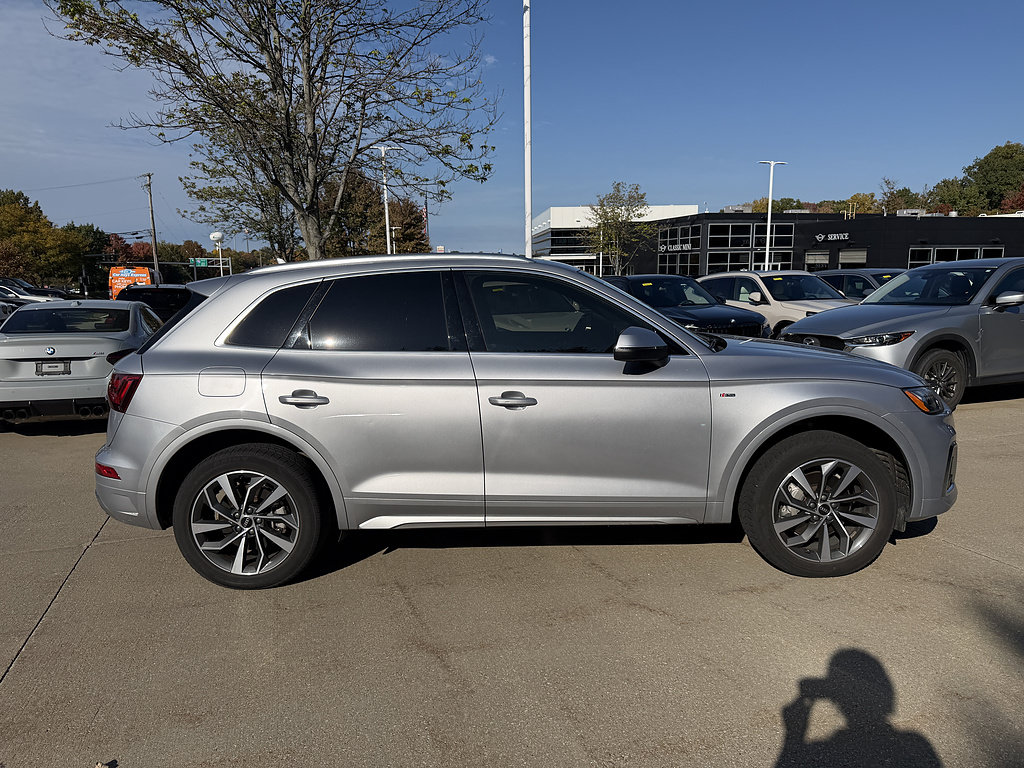Used 2022 Audi Q5 2.0T Premium Plus AWD/4WD image 4
