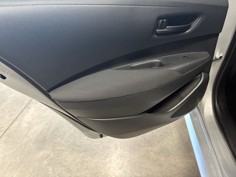 Used 2024 Toyota Corolla LE image 6