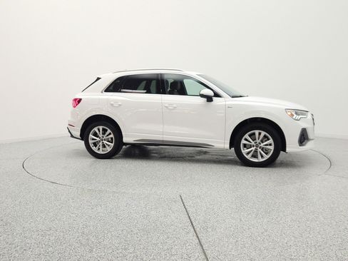 Used 2023 Audi Q3 2.0T Premium Plus w/ Premium Plus Package AWD/4WD image 4