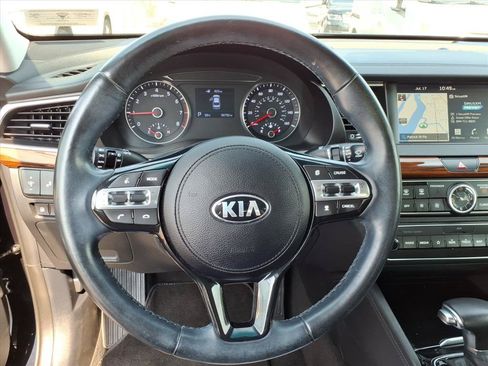 Used 2019 Kia Cadenza Technology FWD image 16