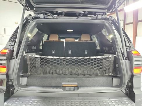 Used 2025 Toyota 4Runner Limited image 44