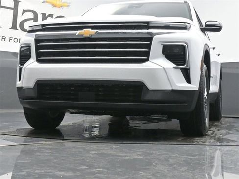 New 2026 Chevrolet Traverse LT w/ LPO, Floor Liner Package image 35