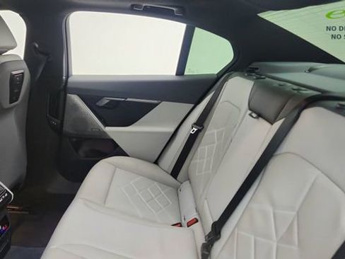 Used 2026 BMW 540i xDrive AWD/4WD image 30