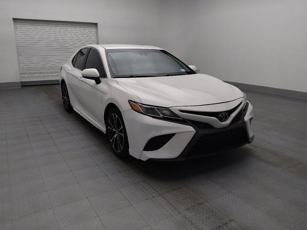 Used 2018 Toyota Camry SE FWD image 13