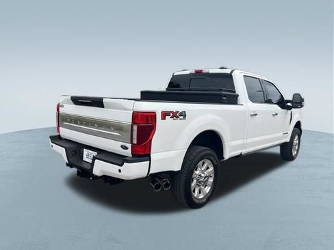 Used 2022 Ford F350 Platinum AWD/4WD image 6