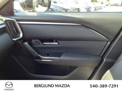 New 2025 MAZDA CX-50 AWD 2.5 S w/ Cargo Package image 18