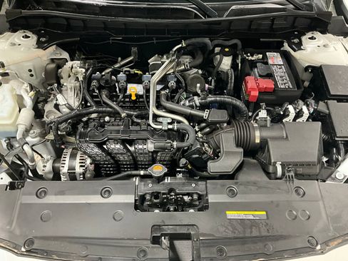 Used 2024 Nissan Altima 2.5 SR image 9