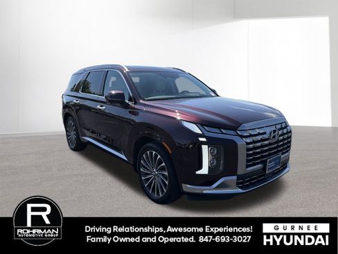 Used 2023 Hyundai Palisade Calligraphy w/ Winter Package AWD/4WD image 2