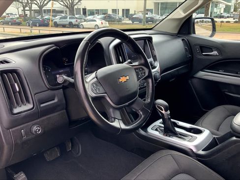 Used 2022 Chevrolet Colorado LT w/ LT Convenience Package RWD image 18