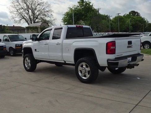 Used 2016 GMC Sierra 2500 SLE w/ SLE Preferred Package image 6