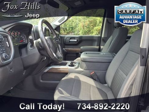 Used 2021 Chevrolet Silverado 1500 RST AWD/4WD image 12
