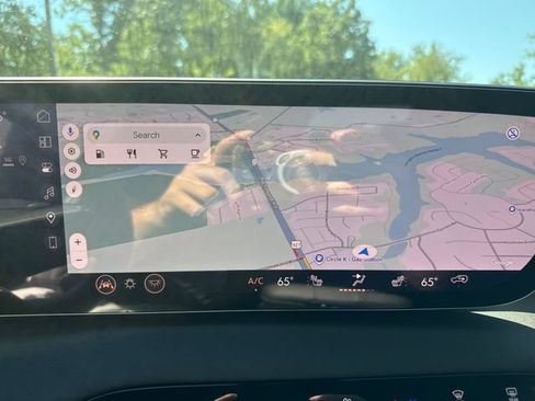 New 2027 Buick Enclave Sport Touring w/ Power Package FWD image 22