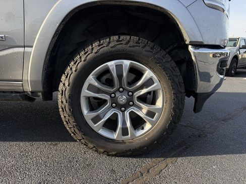 Used 2024 RAM 1500 Limited image 34