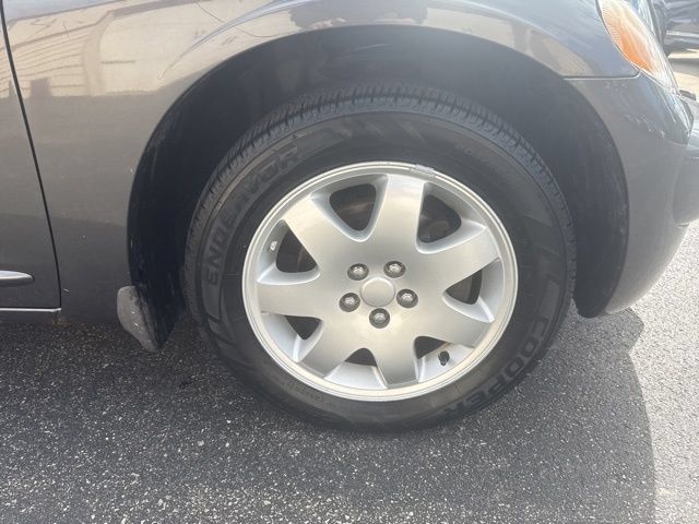 Used 2005 Chrysler PT Cruiser Touring FWD image 19