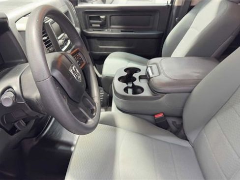 Used 2018 RAM 1500 Express image 22