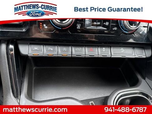 Used 2024 GMC Sierra 1500 AT4 w/ Technology Package image 20